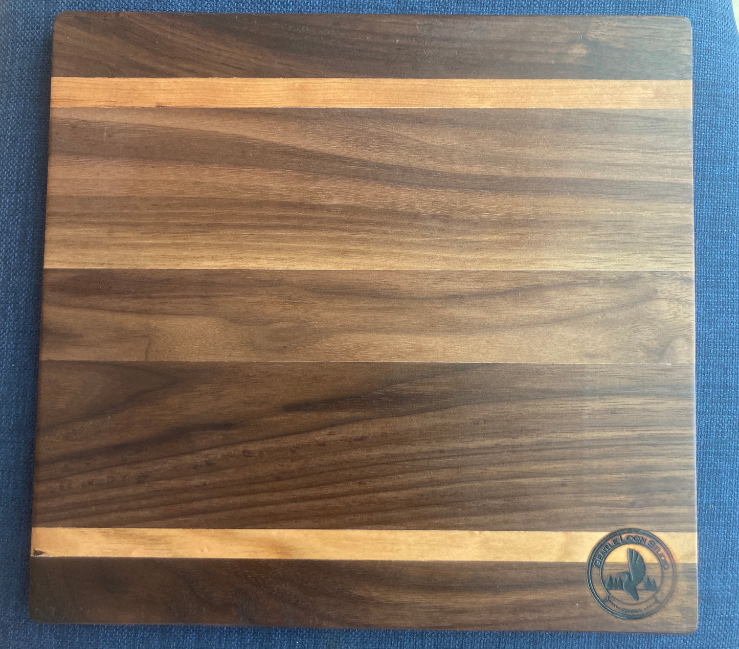 Medium Cutting Board